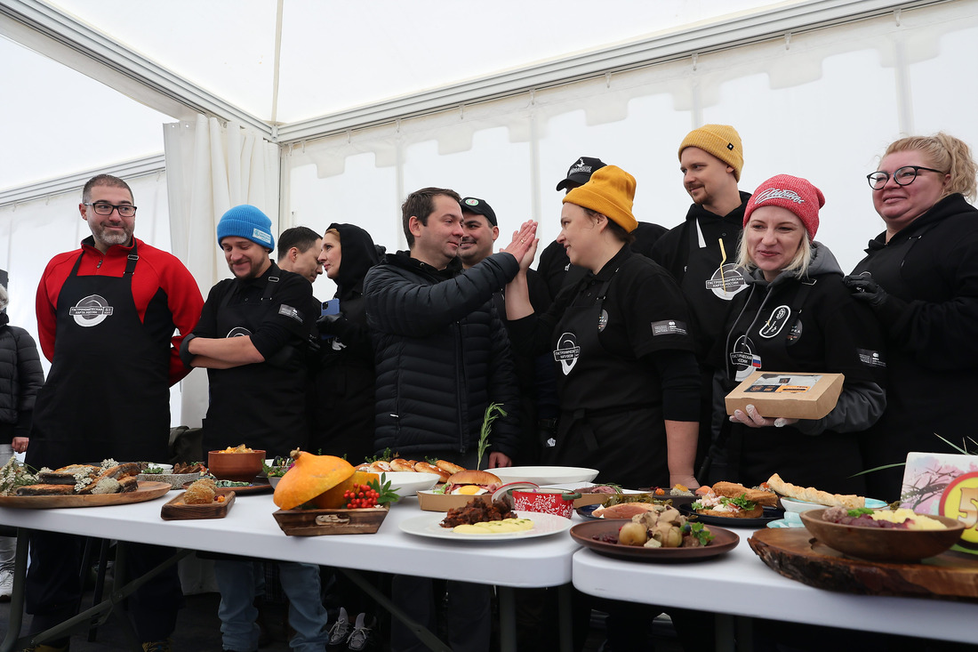 The Taste of the Arctic food court functioned as part of the Arctic Cuisine regional fair Enlarged photograph