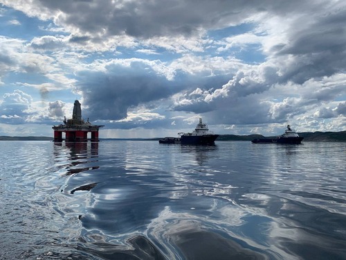 Gazprom Nedra LLC has successfully completed the construction of an exploratory well in the Barents Sea area